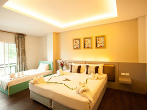 Must Sea Hotel Kata