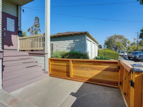 Pet-friendly Condo < 2 Mi to Alameda Beach!