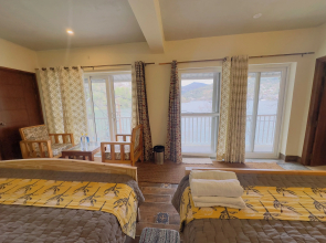 Echor Malusara Lakeview Retreat Bhimtal