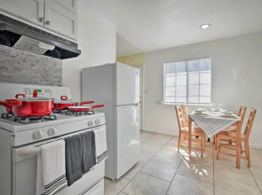 Whittier Duplex Unit Near Beaches & Hiking!