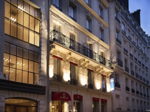 Star Champs Elysées