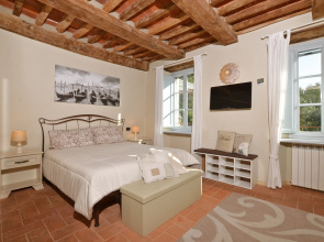 Alloro Grillo in Camaiore
