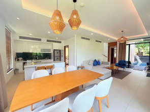 Luxury Villa Beach Front
