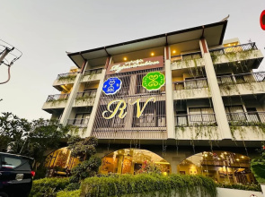 RV Hotel Gianyar