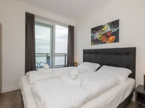 Unique Apartment, Located on the Oosterschelde and Marina of Sint Annaland