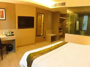 iCheck inn Nana by Aspira