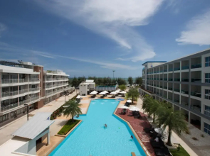 Grand Blue Condominium