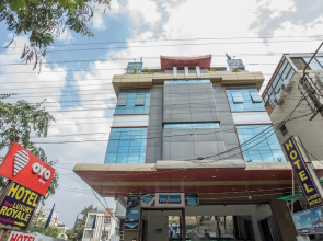 OYO 3205 Hotel New Luxury Royale