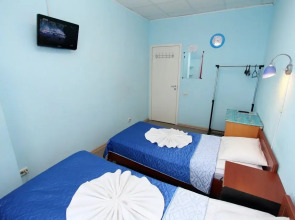 Krasny Kovrik na Pushkinskoy