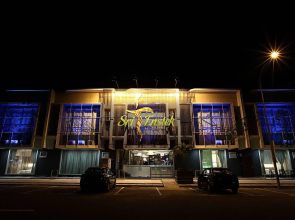 Sri Enstek Hotel