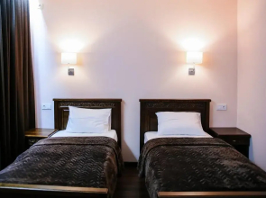 Hotel Dvin