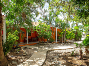 Tropical Divers Resort