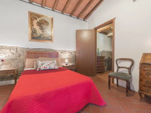 Mimmo's Holiday House