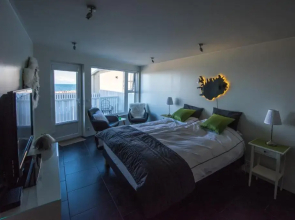 Sea View Apartment