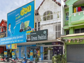 OYO 736 Green Poshtel
