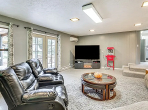 < 3 Mi To Uo Campus: Pet-Friendly Springfield Home