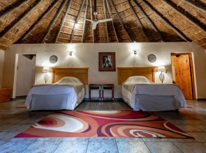 Gooderson DumaZulu Lodge