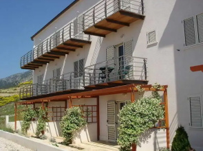 Villa Lara Apartments