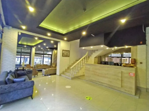 Kroisos Lake Resort By Vima