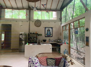 Casa Nah-Ku Hostel
