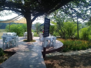 Three Bridges Restaurant Pub and BnB