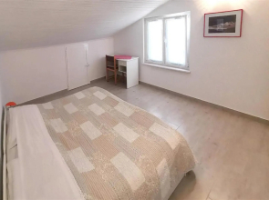 Mate - Free Parking - A4