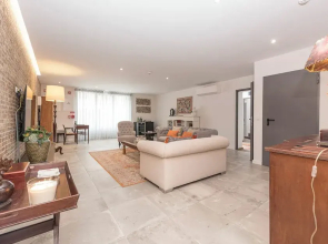 Estoril Village Guesthouse