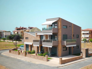 Artline Luxury Suites