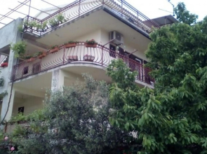 Apartments Neva in Brodarica