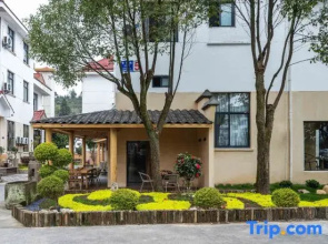 Meet Tai Ning Homestay Inn