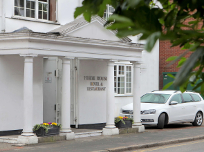 Best Western White House Hotel