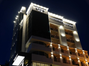 Radiance Tourist Hotel