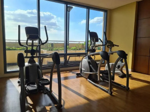 Roxas Blvd Ermita Studio US Embassy Mla