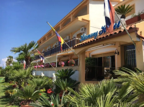 Hotel Harmony