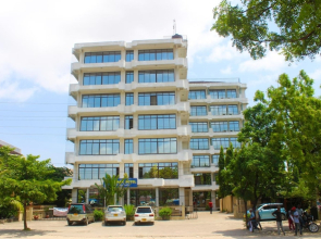 Land Mark Hotel