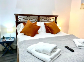 Warley House 4 Bed -Blackpool North -Family House