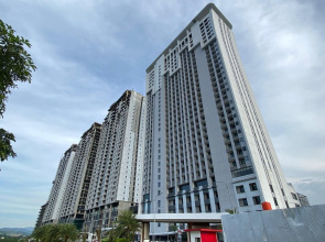 Enjoy Living Studio Apartment At Saffron Noble Next To Mall