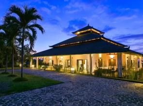 Lovina Residence