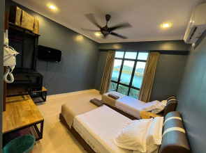 Days Inn Resort by Wyndham Lumut Marina Cove