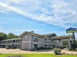 OYO Hotel Shenandoah Woodlands Mall