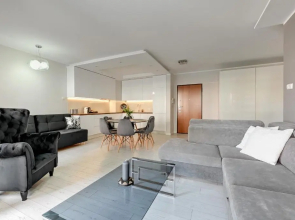 Aura by Downtown Apartments