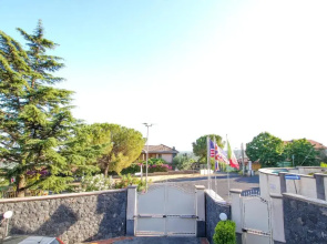 2 bedrooms appartement with sea view furnished balcony and wifi at Trecastagni 9 km away from the beach