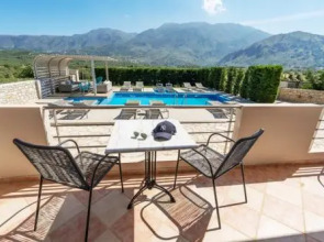 Villa Georgioupoli Beach Haven