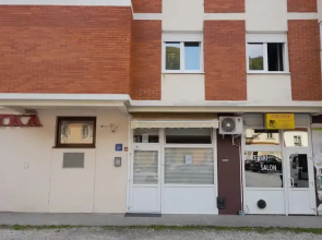 T & P- 200m From Centar City - SA1