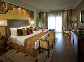 Отель Jumeirah Zabeel Saray Dubai