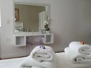 Plett57 - Self Catering - Room No2