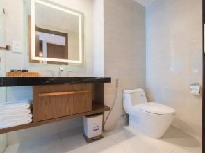 Holi Panorama Condotel