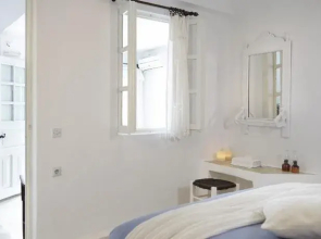 Altana Traditional Houses & Suites