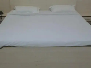 Hotel Savera