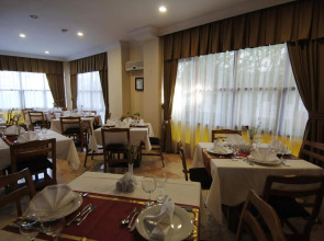 Sherwood Premio Hotel